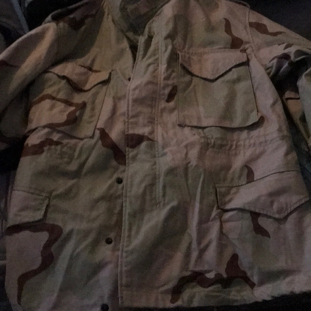 Army issue Cold weather Field Coat - like new